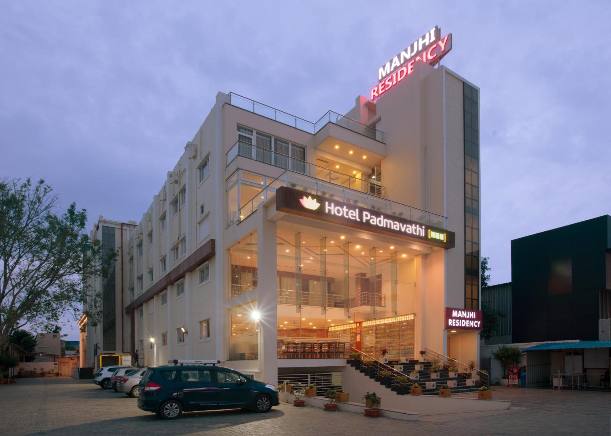 Manjhi Residency Hotel Tiruchirappalli Ngoại thất bức ảnh